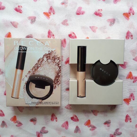 Becca Cosmetics: Glow On The Glow Kit - Opal - Picture 6 of 16